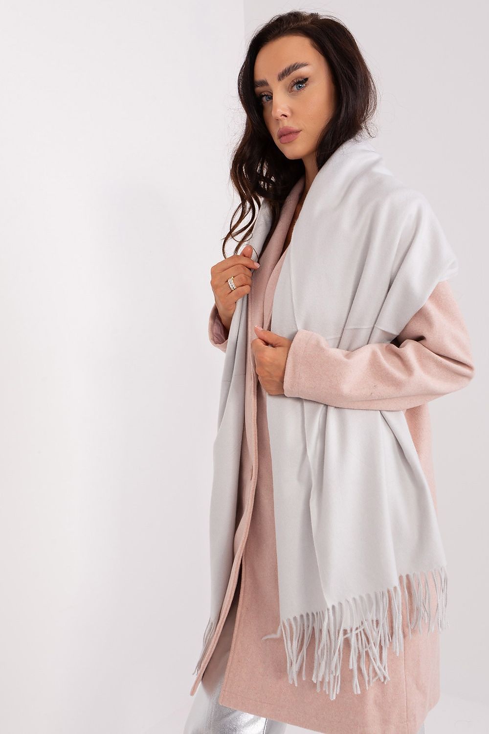  Schal model 187611 Wool Fashion Italia 