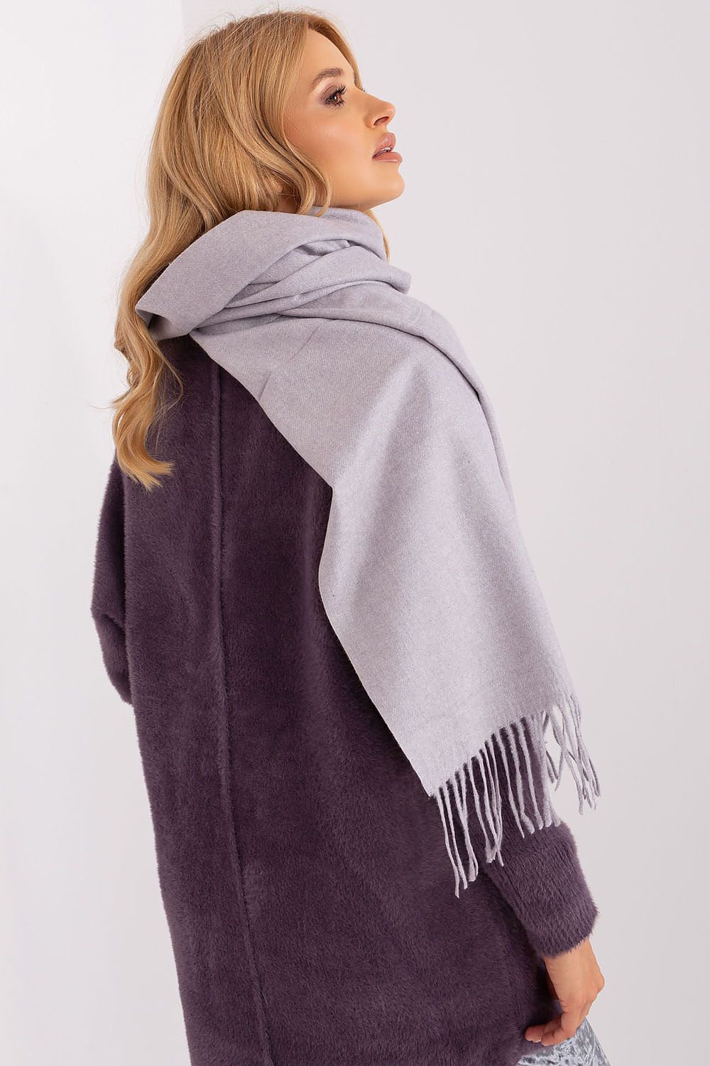  Schal model 187617 Wool Fashion Italia 