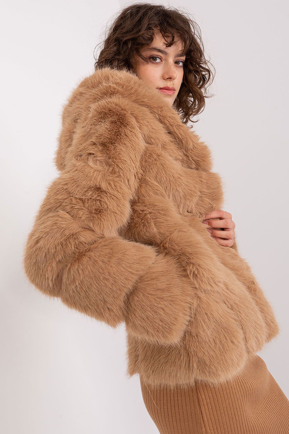 Jacke model 188848 Wool Fashion Italia 