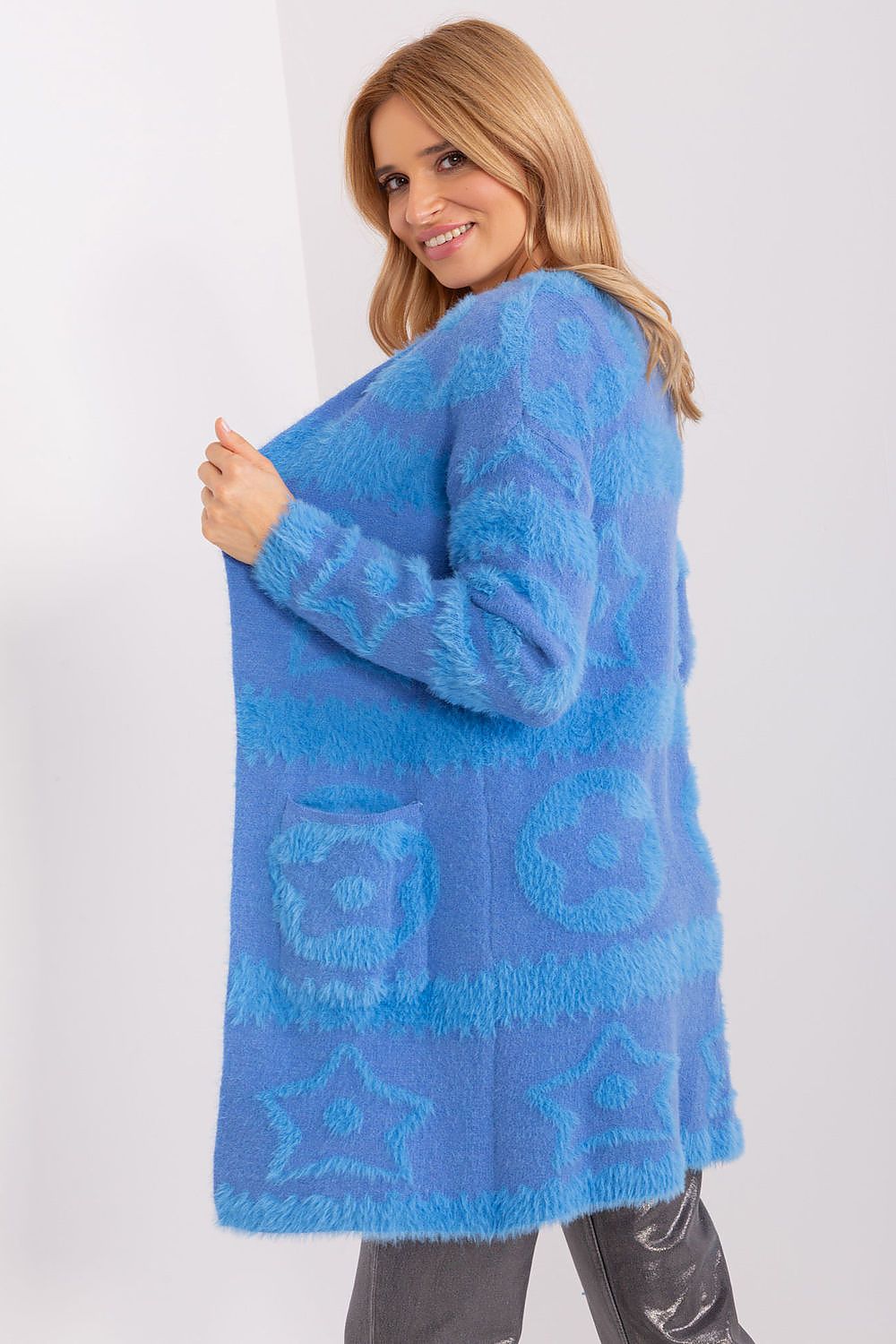  Cardigan model 189210 Wool Fashion Italia 
