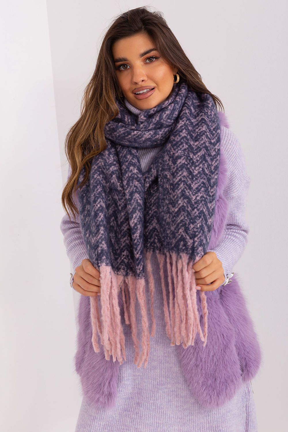  Schal model 189237 Wool Fashion Italia 