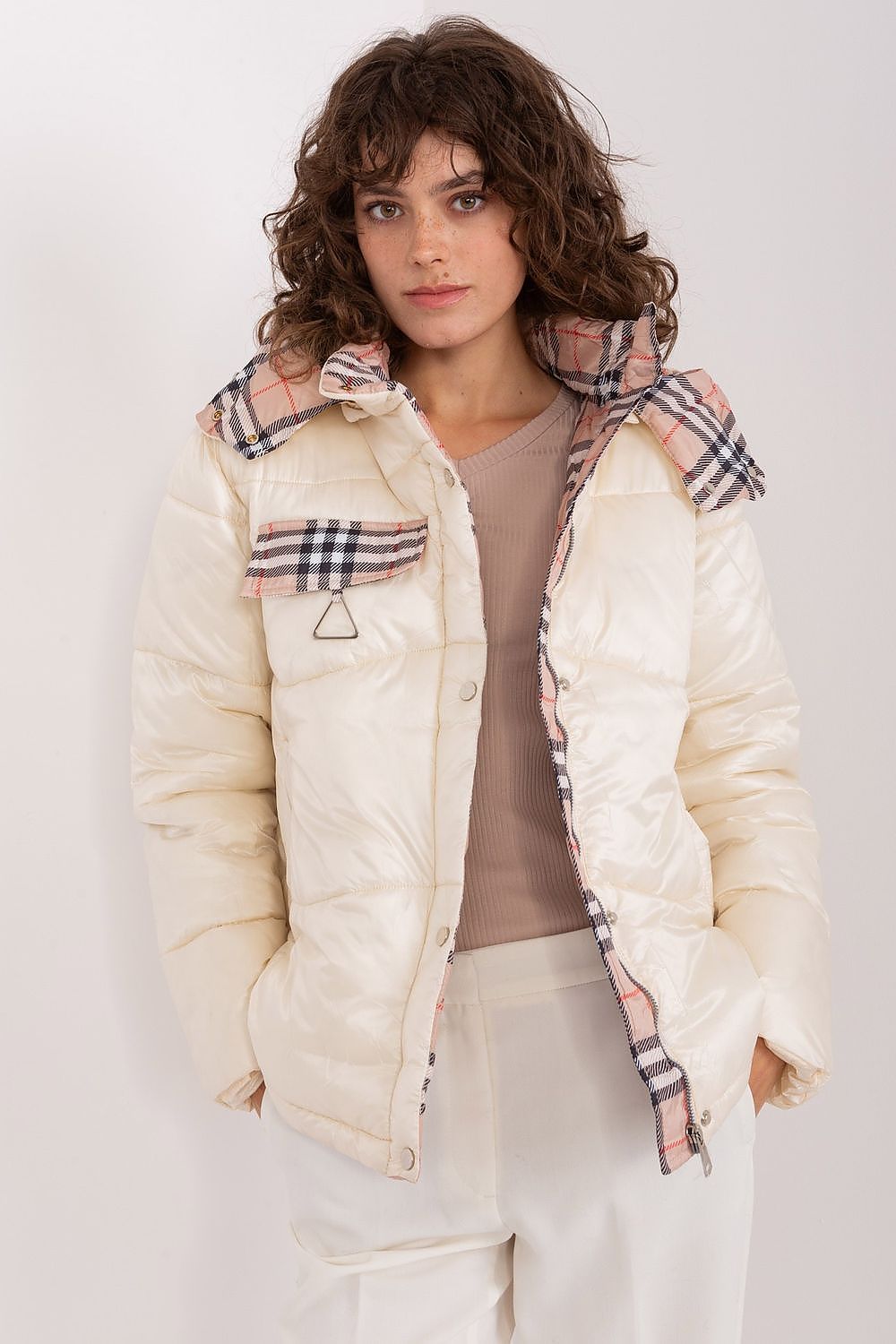  Jacke model 190274 Trendy. ING 