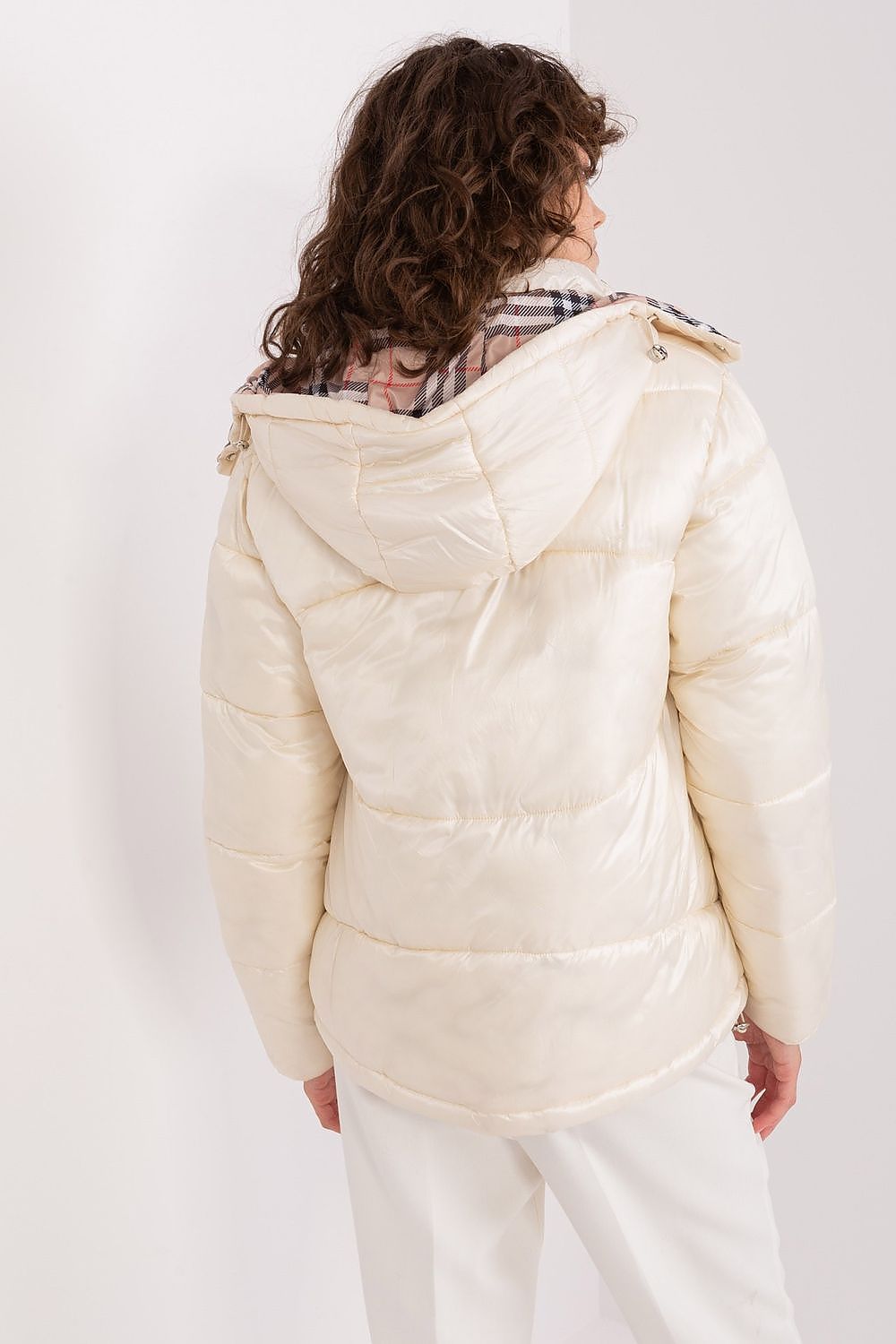  Jacke model 190274 Trendy. ING 