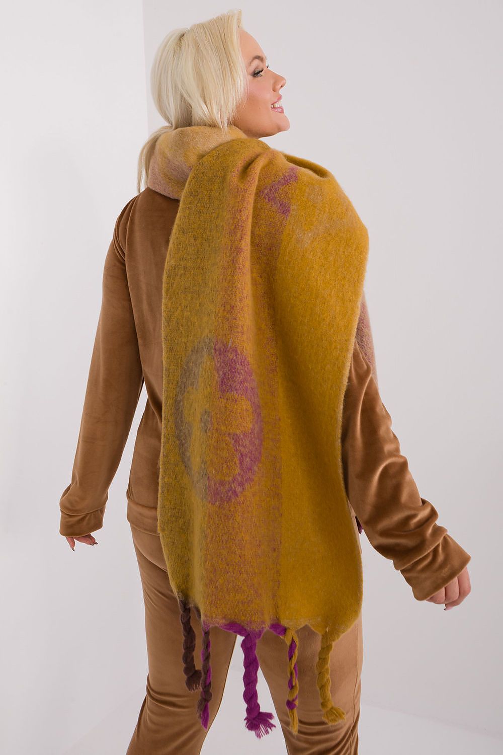  Schal model 190543 Wool Fashion Italia 