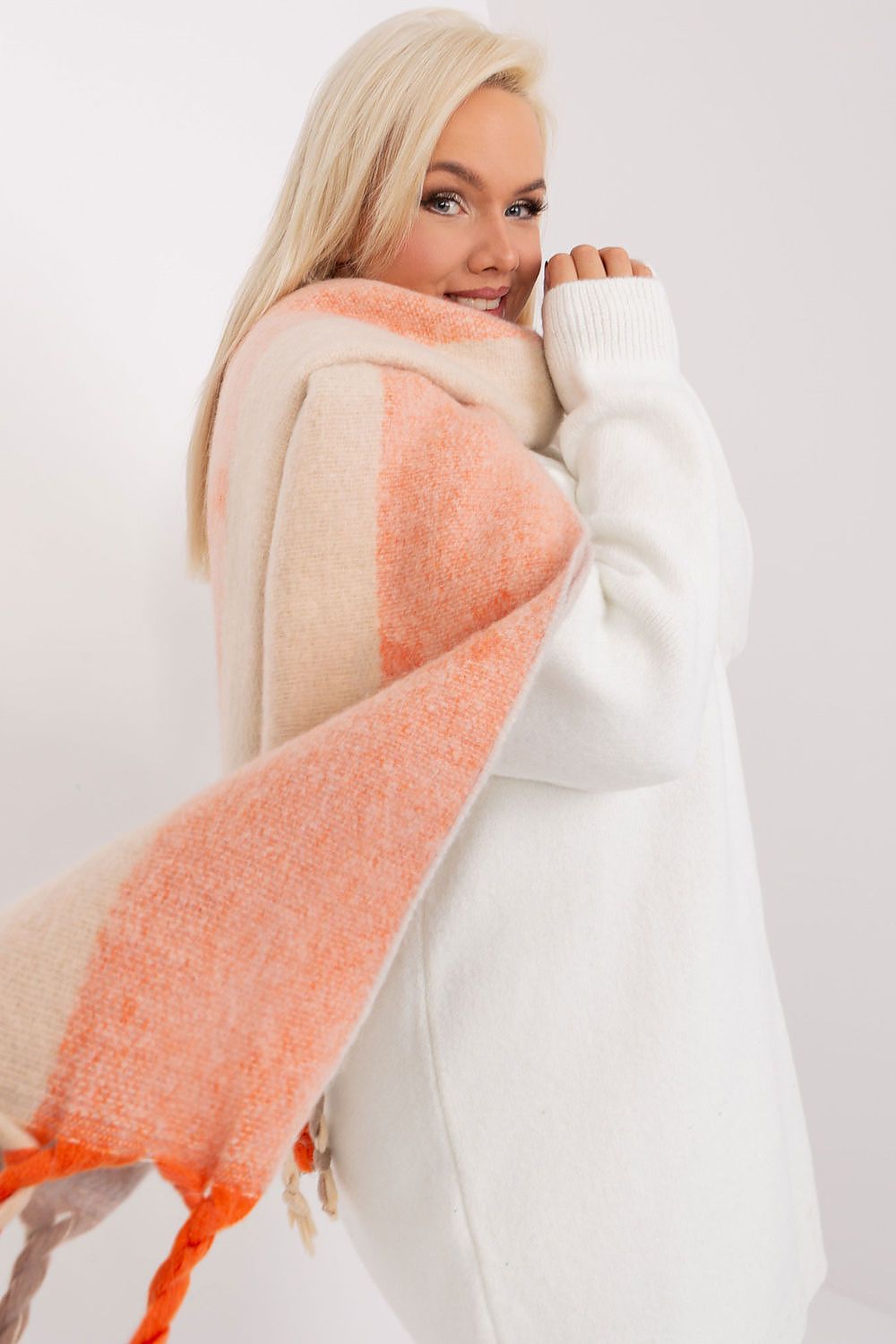  Schal model 190545 Wool Fashion Italia 