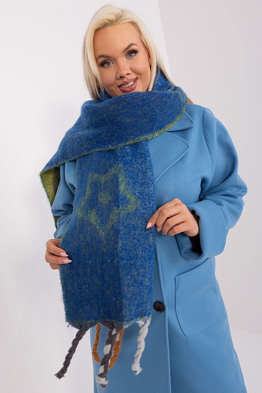  Schal model 190547 Wool Fashion Italia 