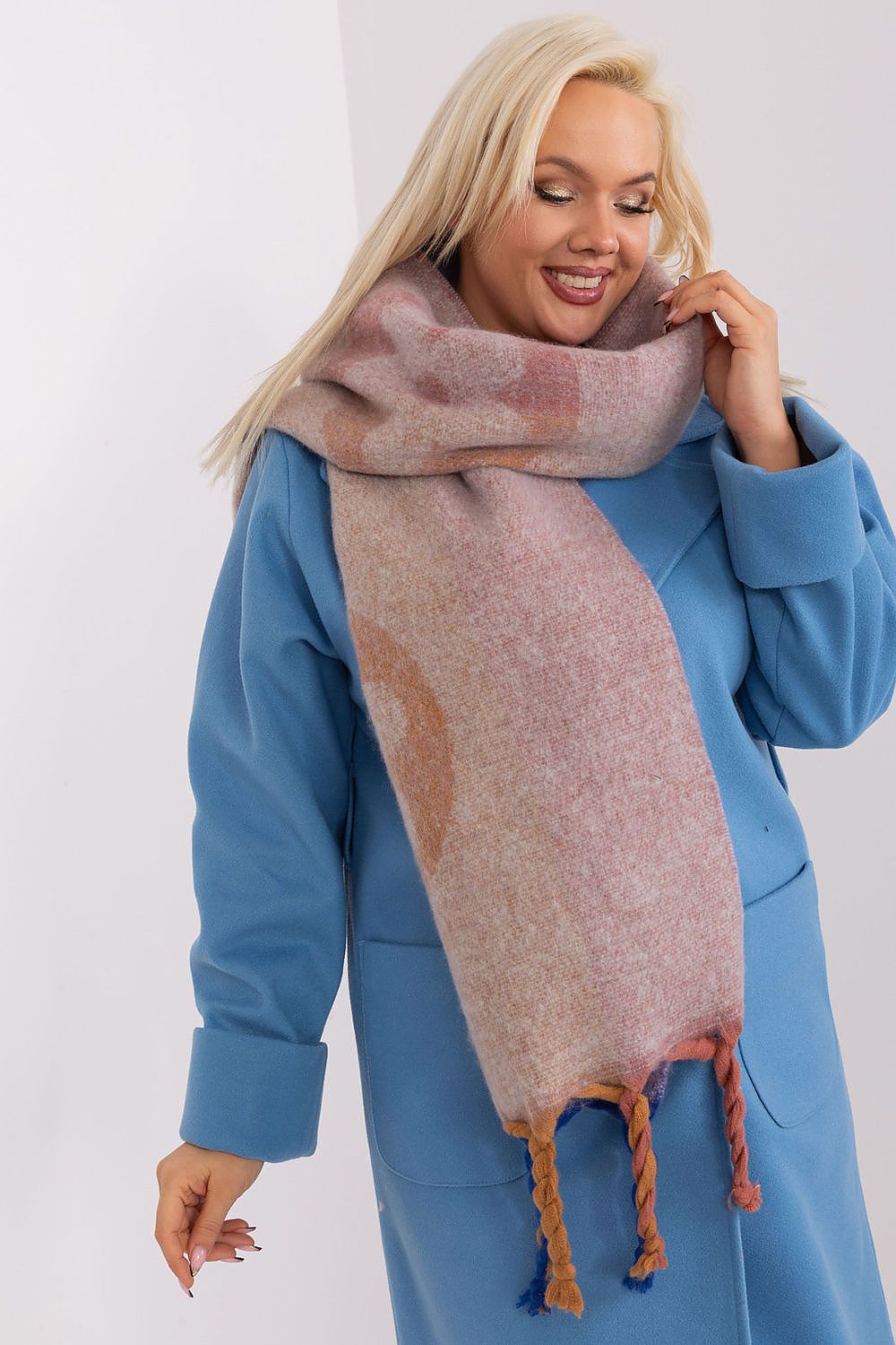  Schal model 190553 Wool Fashion Italia 