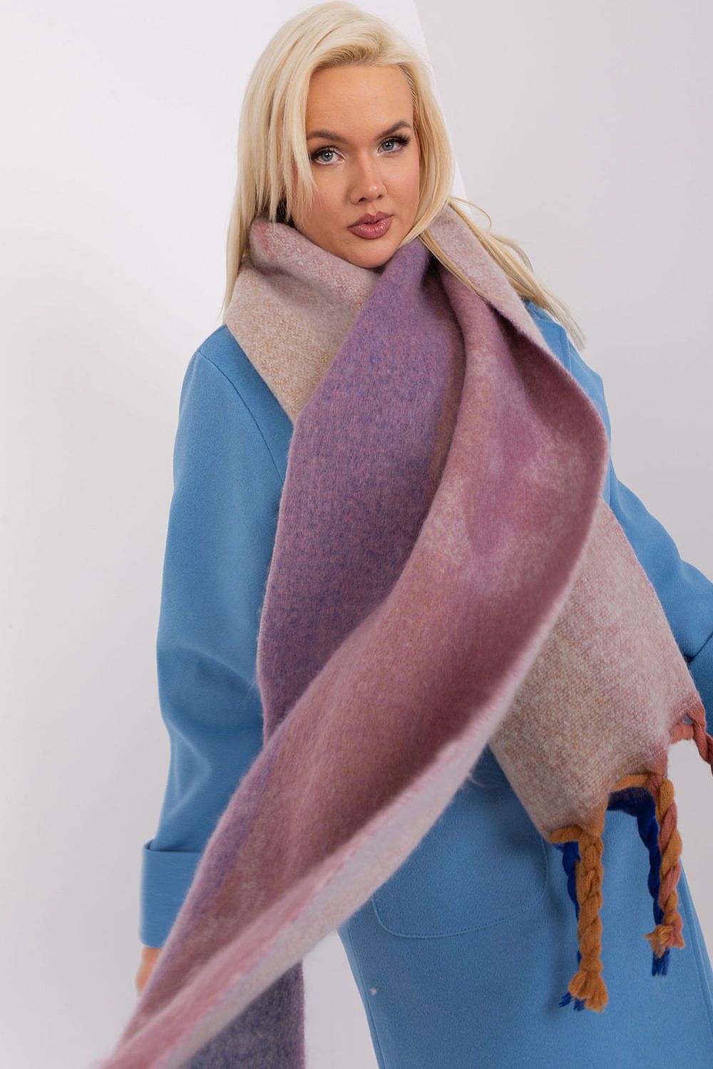  Schal model 190553 Wool Fashion Italia 