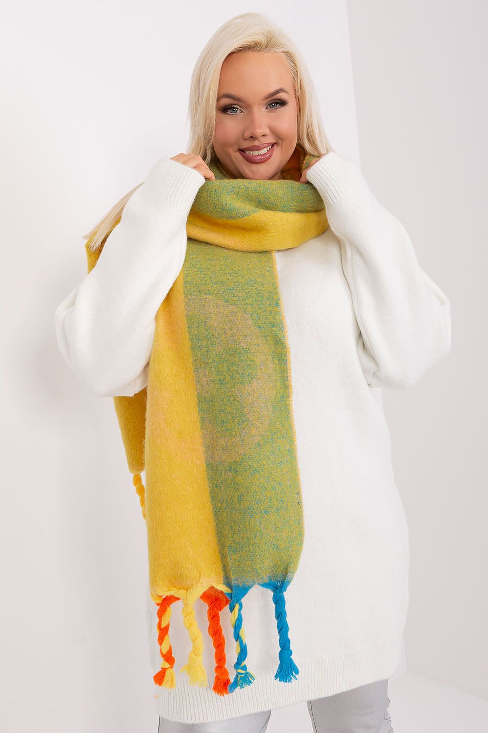  Schal model 190556 Wool Fashion Italia 