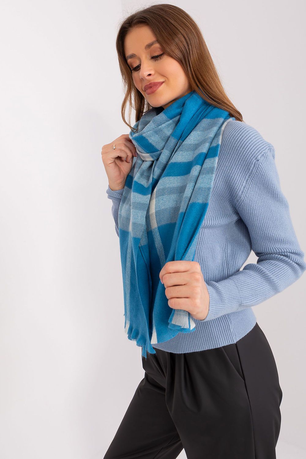  Schal model 190569 Wool Fashion Italia 