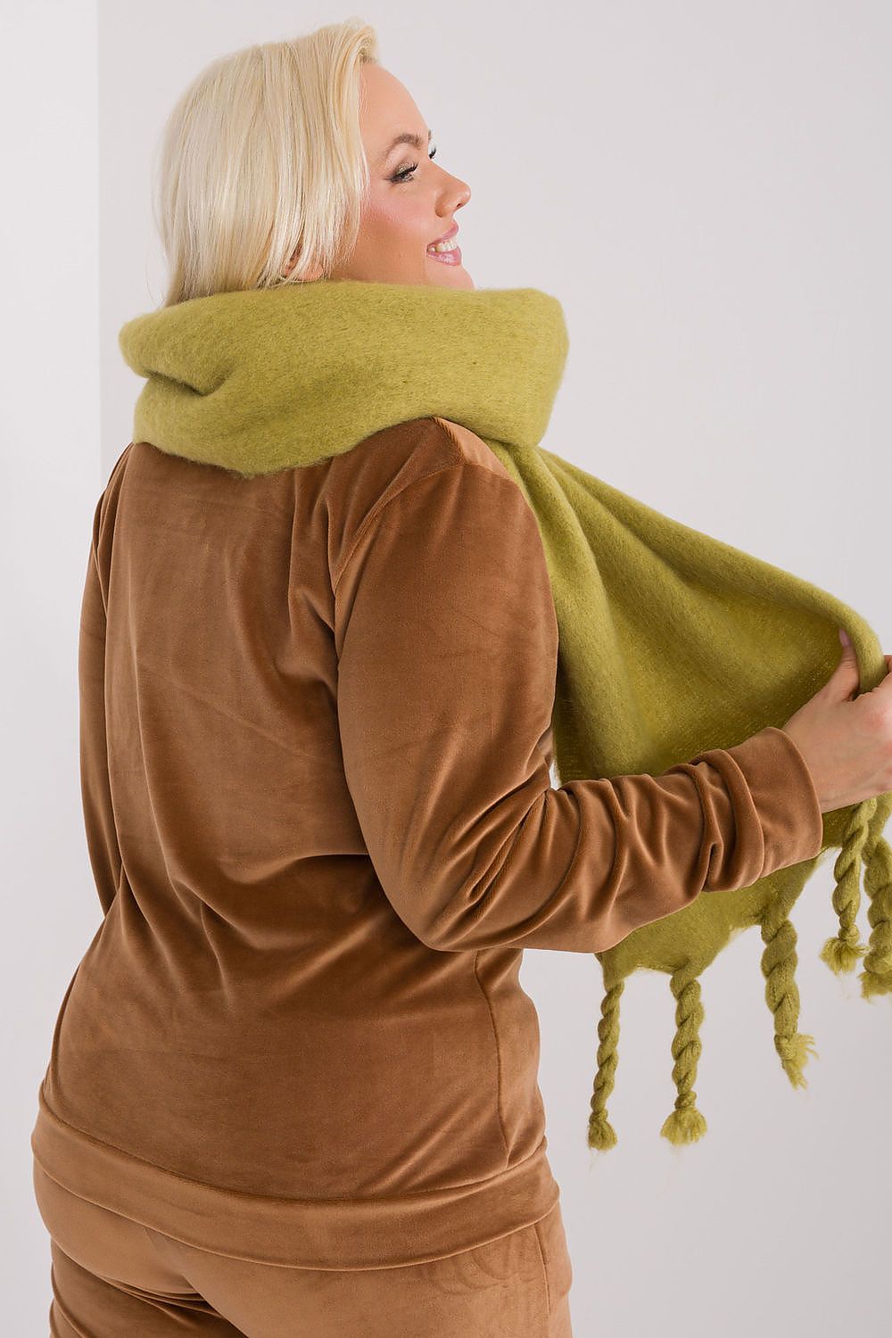  Schal model 190570 Wool Fashion Italia 