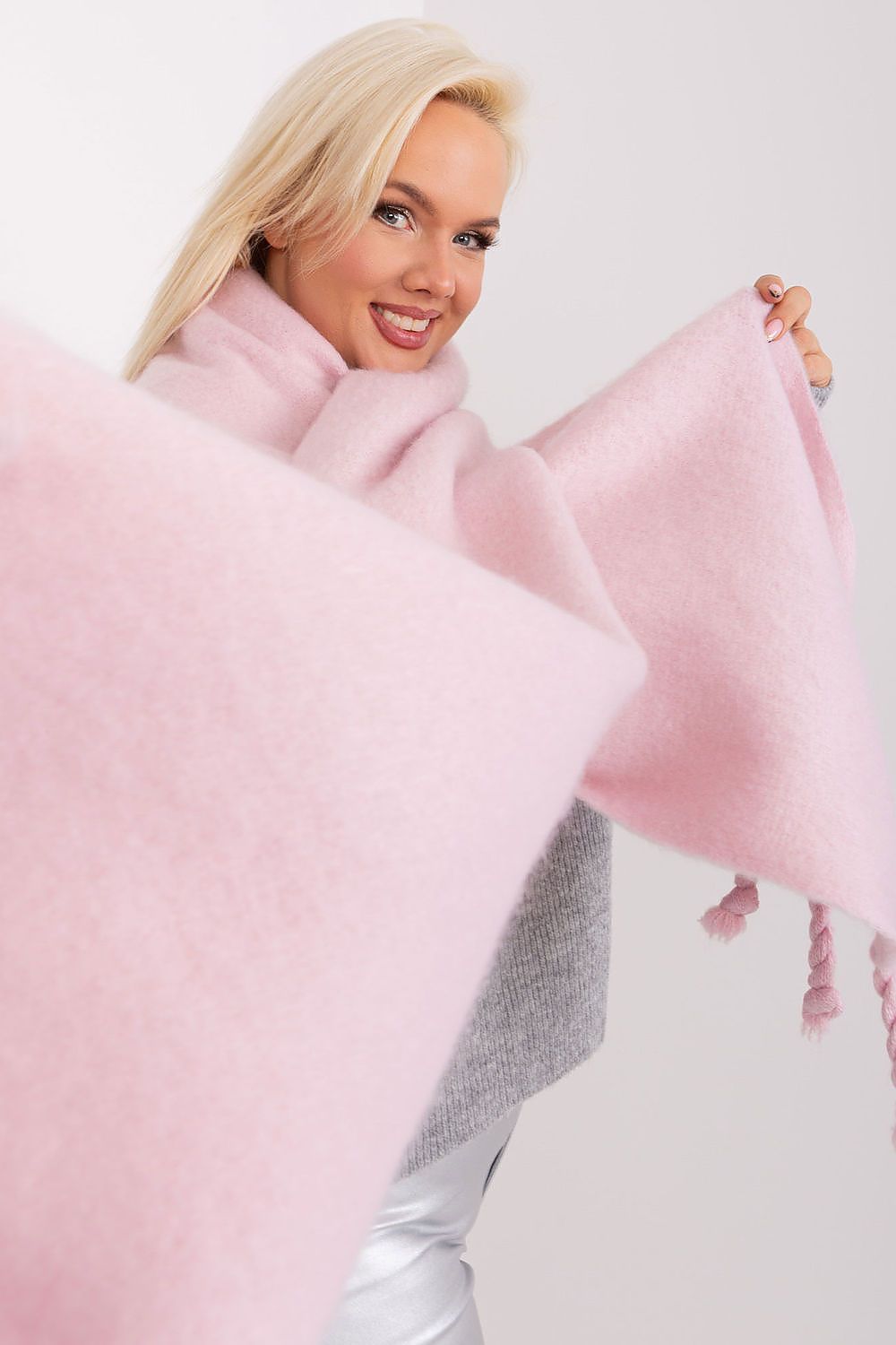  Schal model 190571 Wool Fashion Italia 
