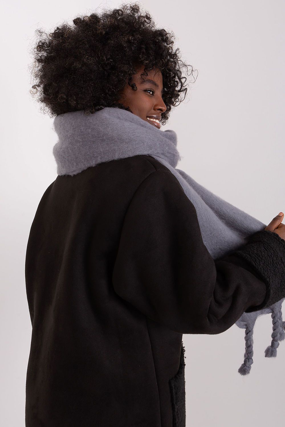  Schal model 190582 Wool Fashion Italia 