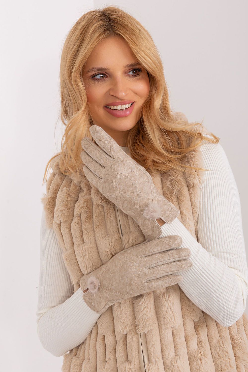  Handschuhe model 190793 Wool Fashion Italia 