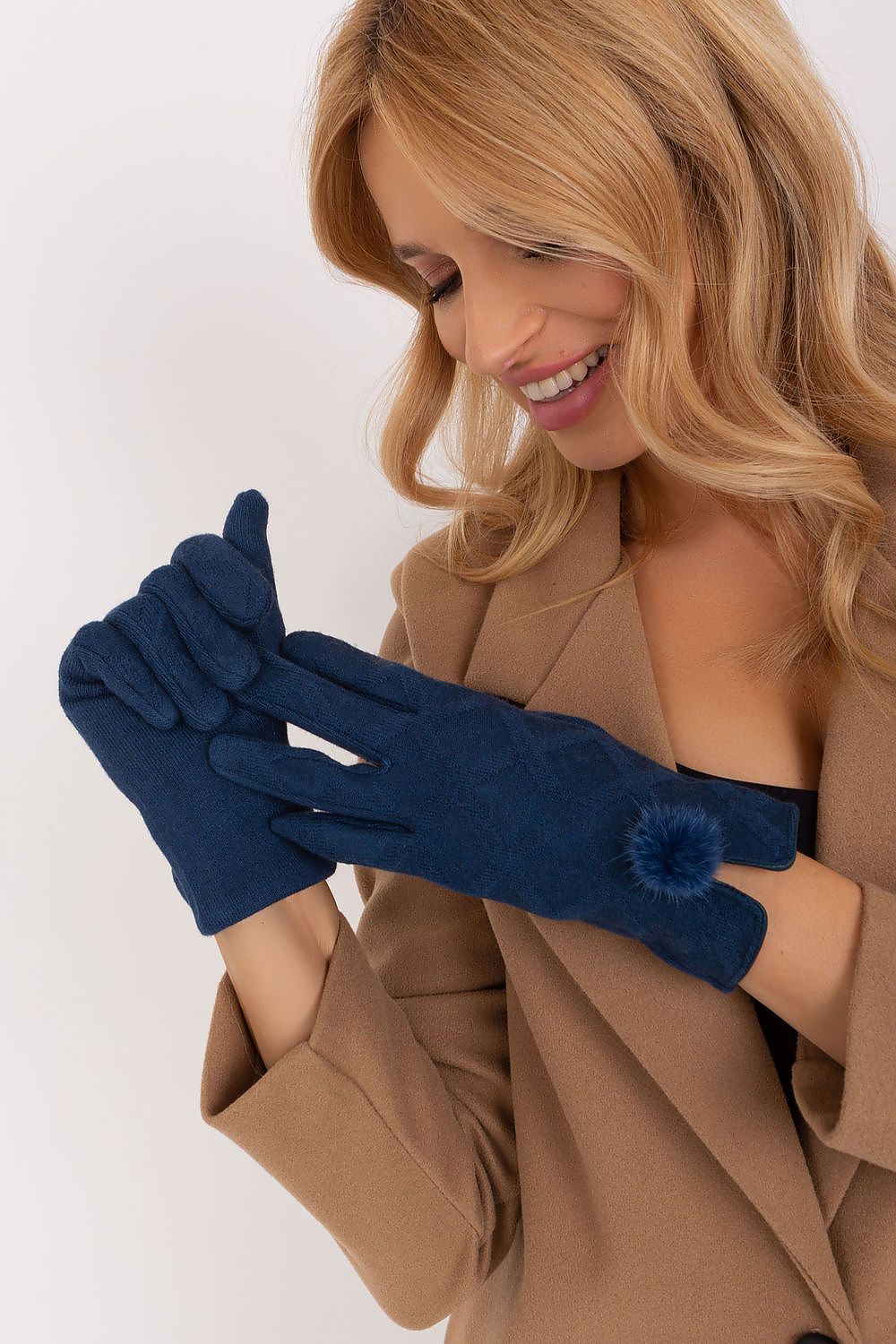  Handschuhe model 190806 Wool Fashion Italia 