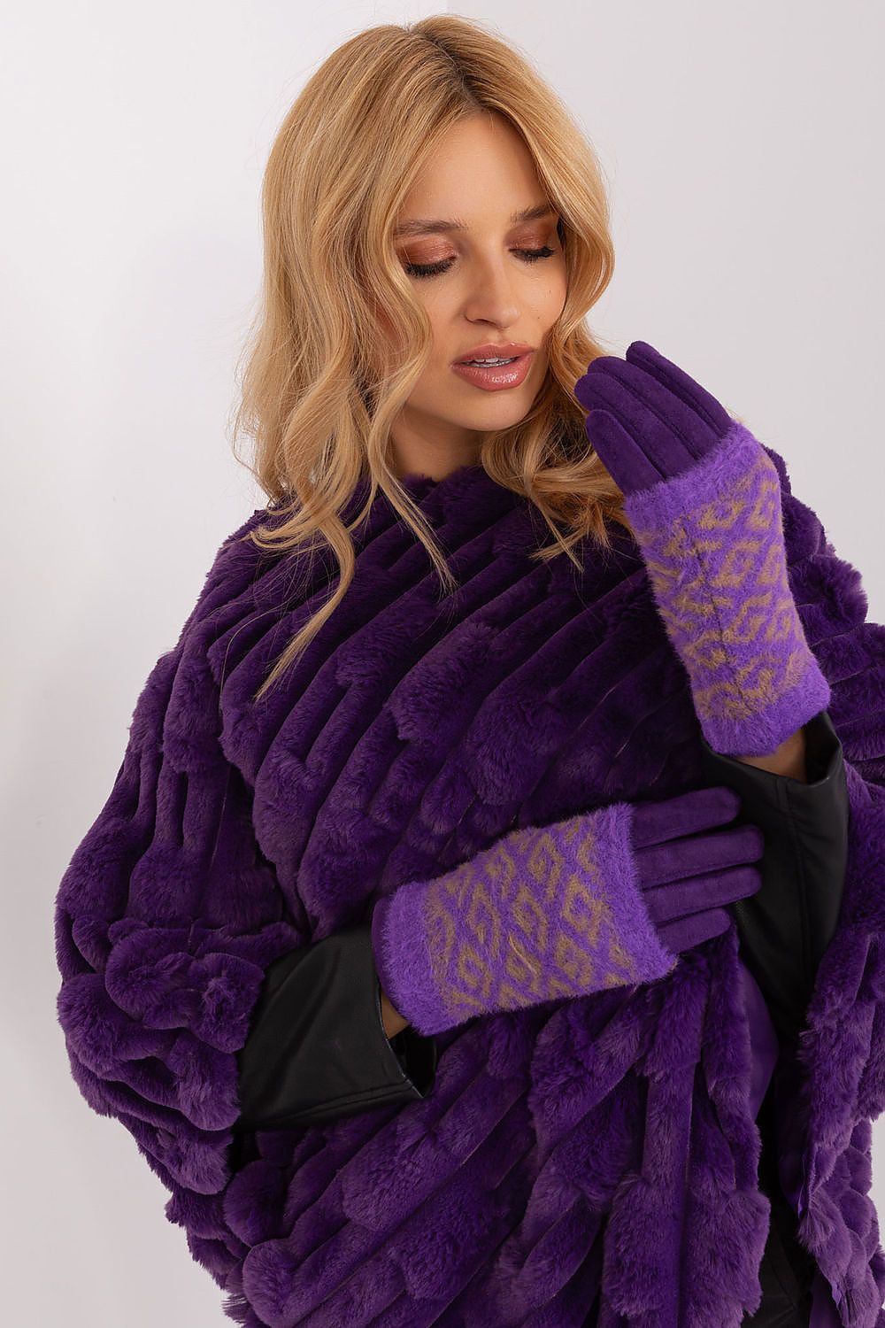  Handschuhe model 190817 Wool Fashion Italia 