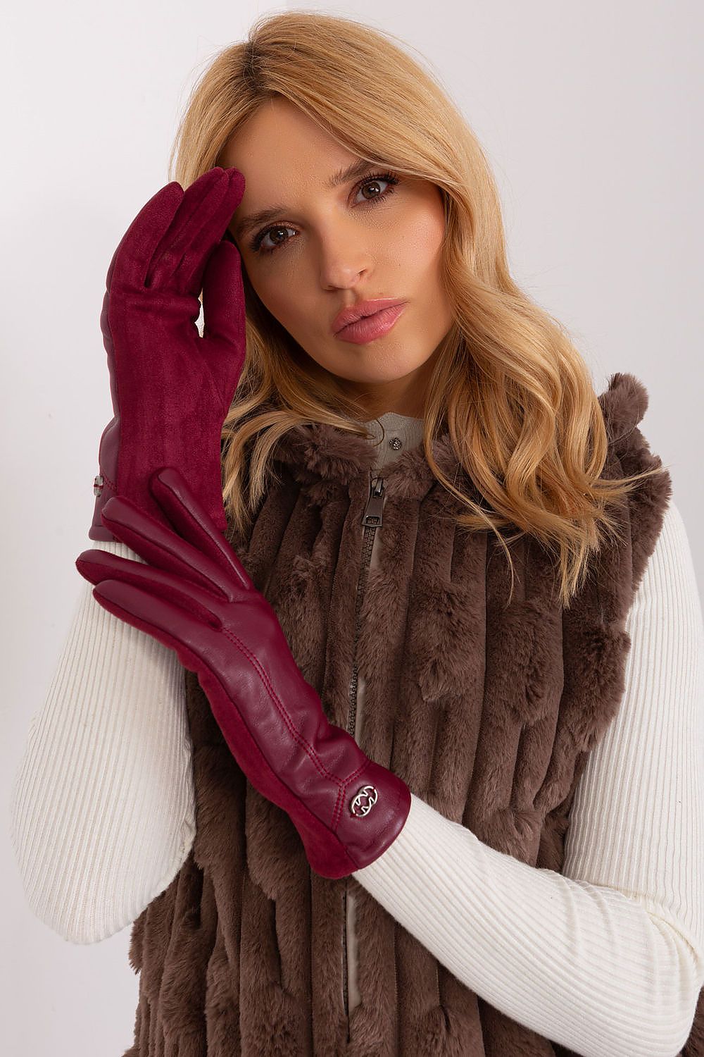  Handschuhe model 190847 Wool Fashion Italia 