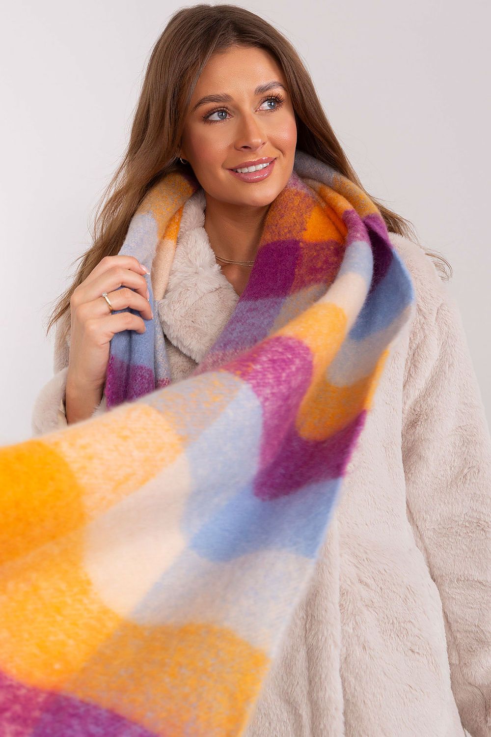  Schal model 191714 Wool Fashion Italia 