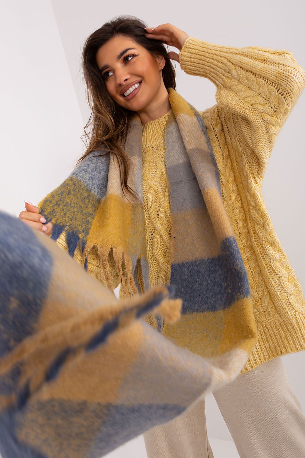  Schal model 191726 Wool Fashion Italia 
