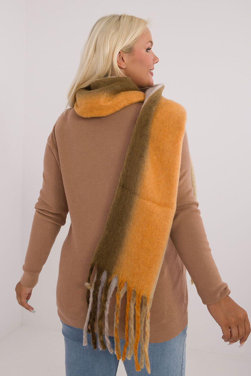  Schal model 200283 Wool Fashion Italia 