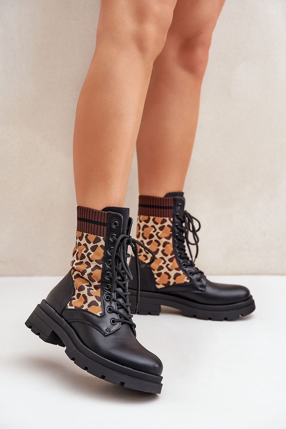  Boot model 204671 Step in style 