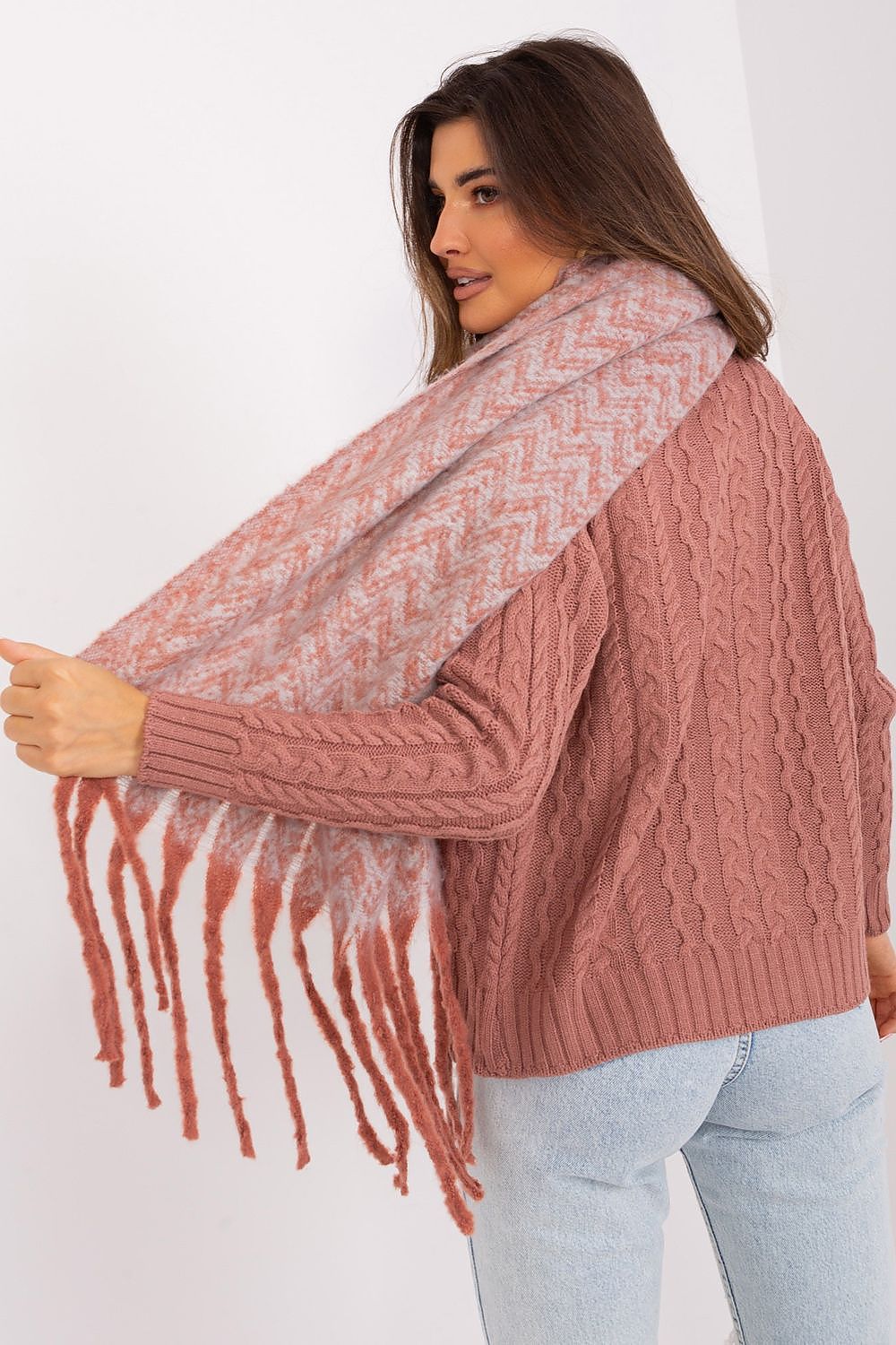  Schal model 205972 Wool Fashion Italia 