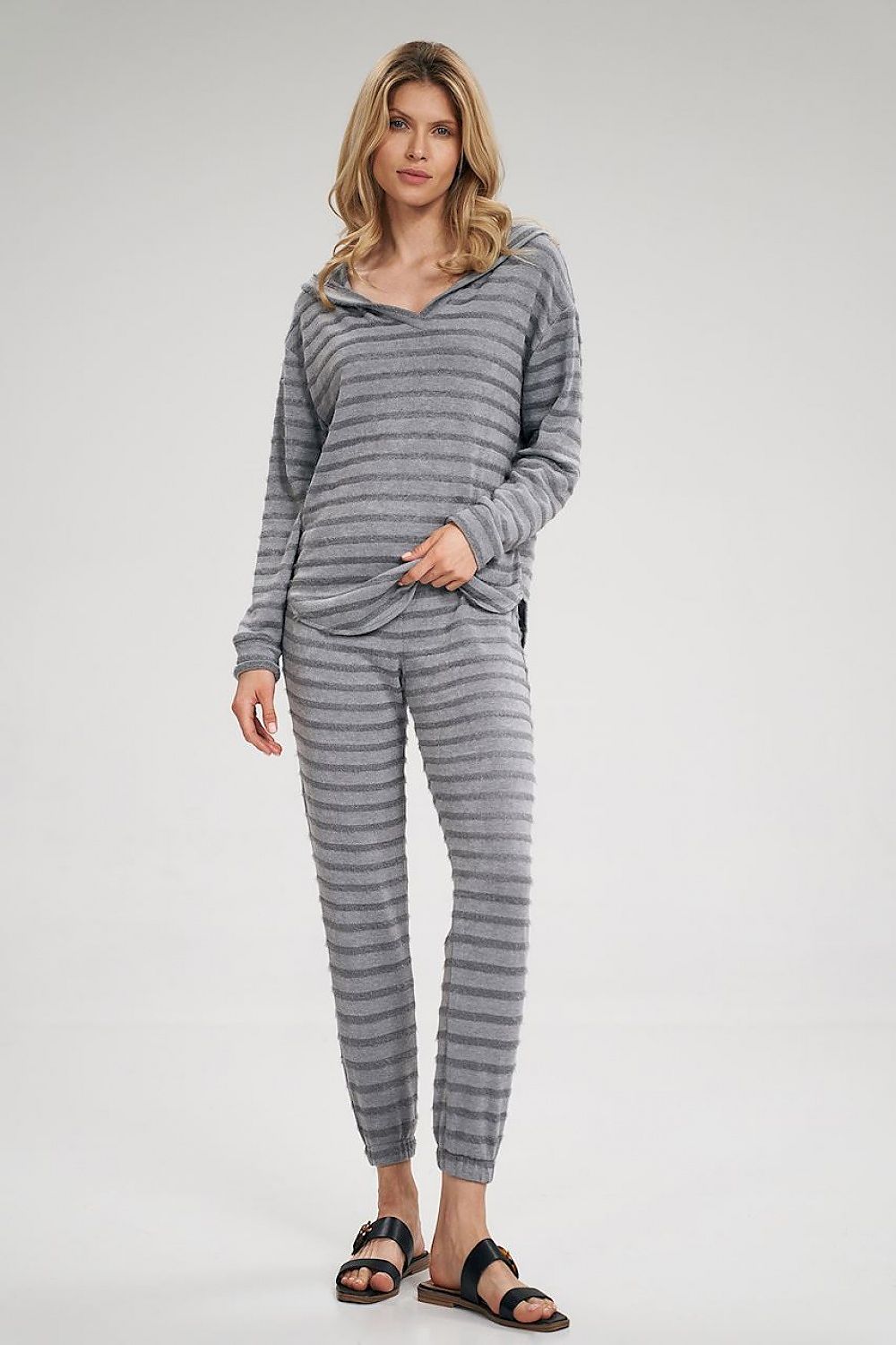  Sweater model 162303 Figl 